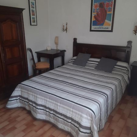 Hotel Central Digne-les-Bains ภายนอก รูปภาพ
