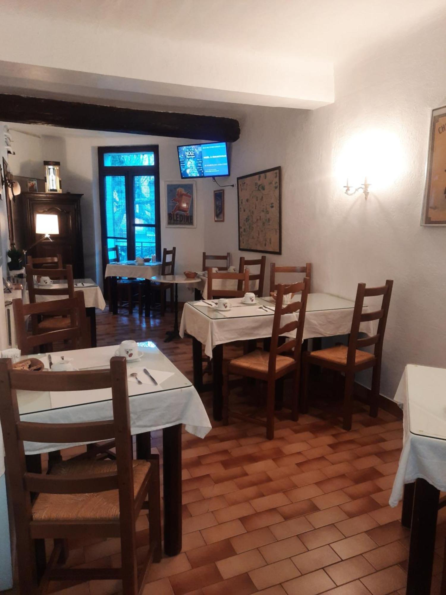 Hotel Central Digne-les-Bains ภายนอก รูปภาพ