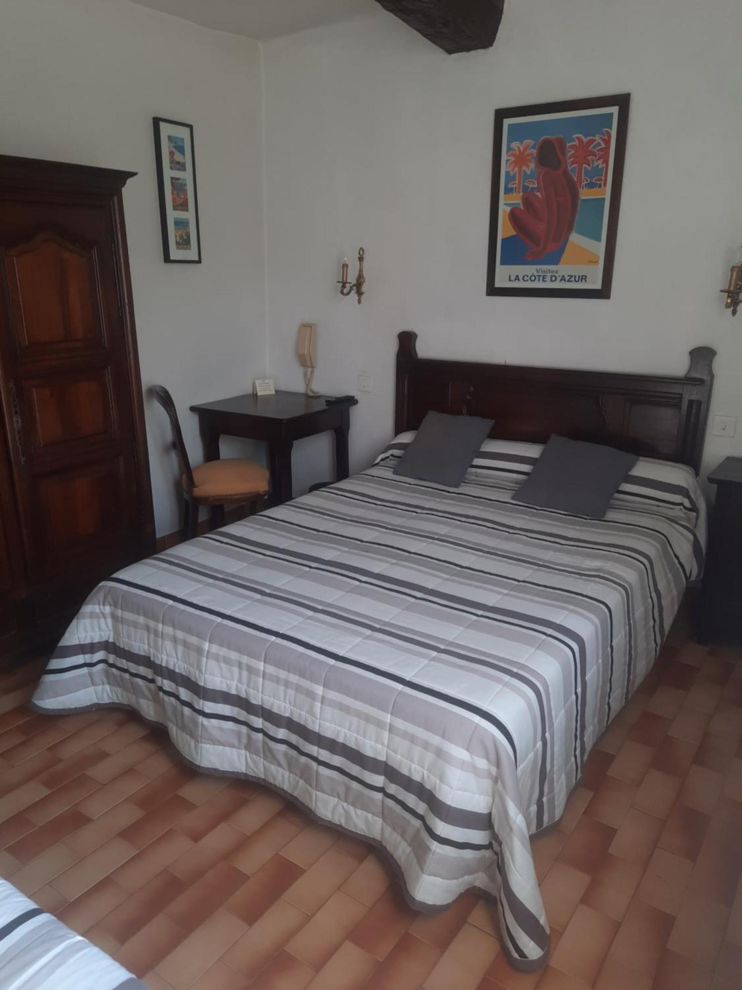 Hotel Central Digne-les-Bains ภายนอก รูปภาพ